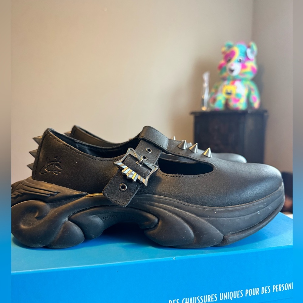 John FLUENOG SOUL SPEED SPARKY SPIKED T-STRAP size 9 punk rock black $ now firm - Picture 4 of 14